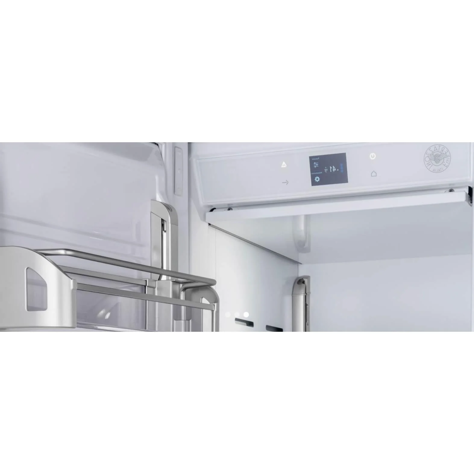 Bertazzoni Congélateur vertical de 16,8 pi cu avec machine à glaçons REF30FCIPRL/23 - Image 2