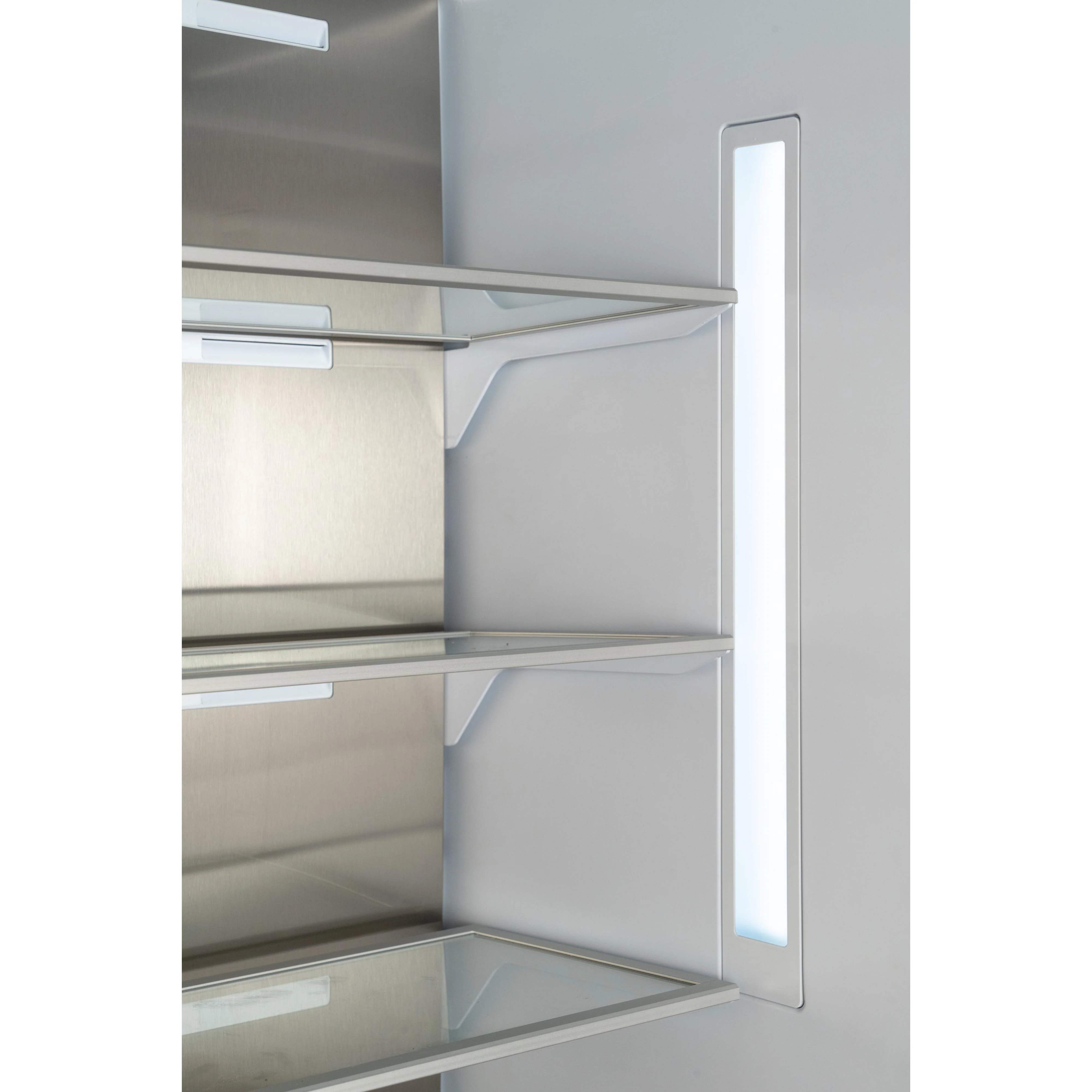 Bertazzoni Congélateur vertical de 8.6 pi cu REF18FCBIPLV - Image 7