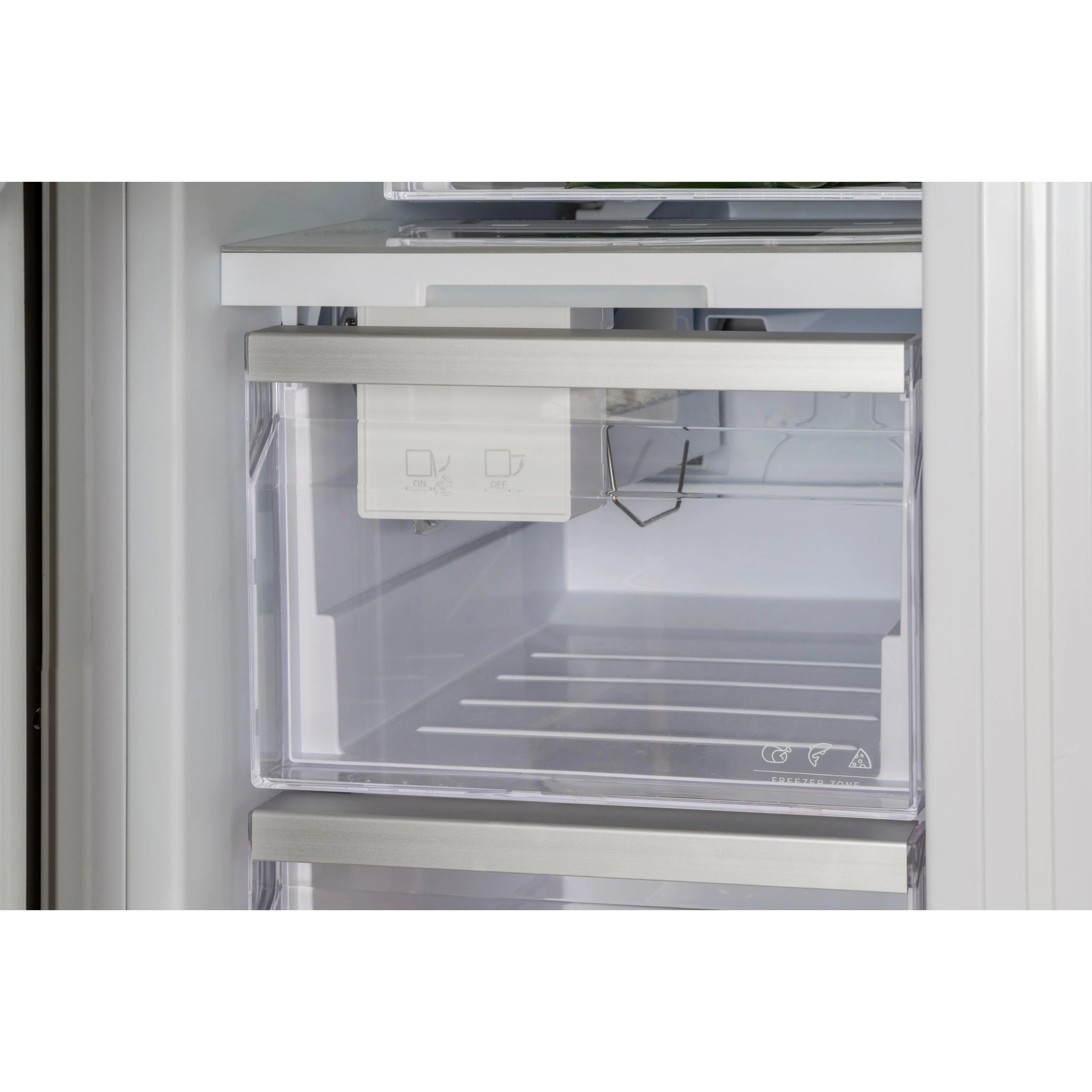 Bertazzoni Congélateur vertical de 8.6 pi cu REF18FCBIPLV - Image 9