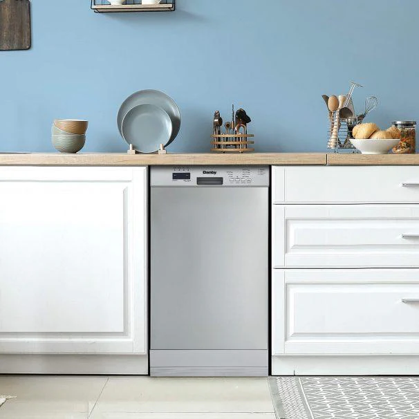 Danby Lave-vaisselle intégré DDW18D1ESS - Image 4