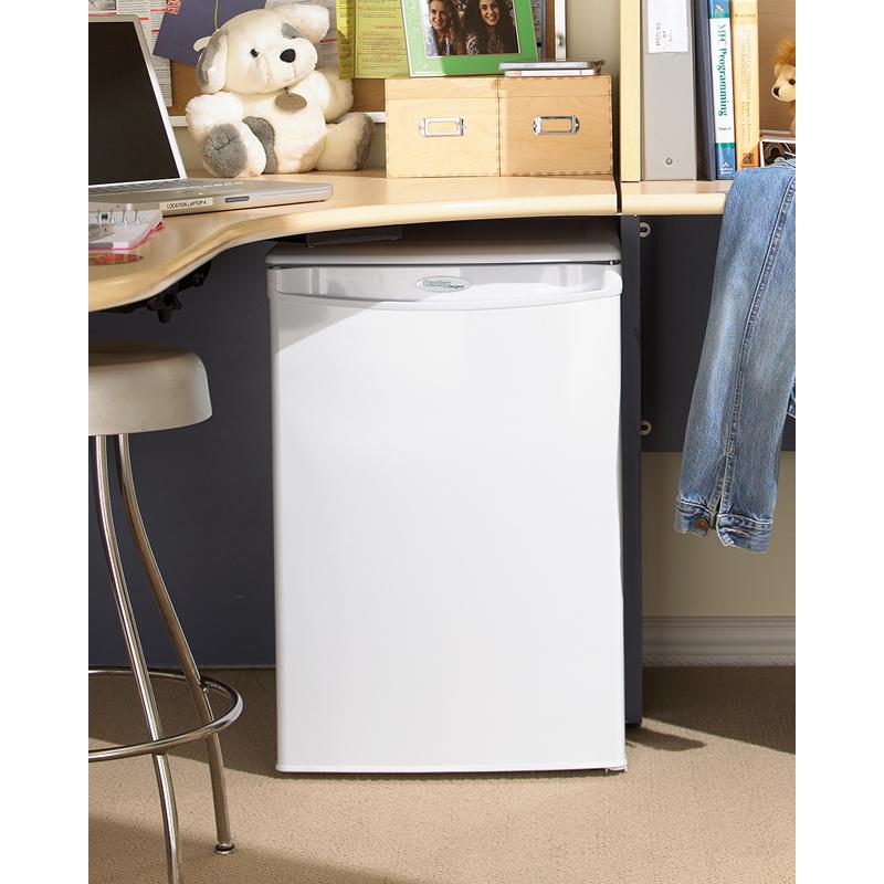 Danby Réfrigérateur compact de 18 po, 2,6 pi cu DAR026A1WDD - Image 5