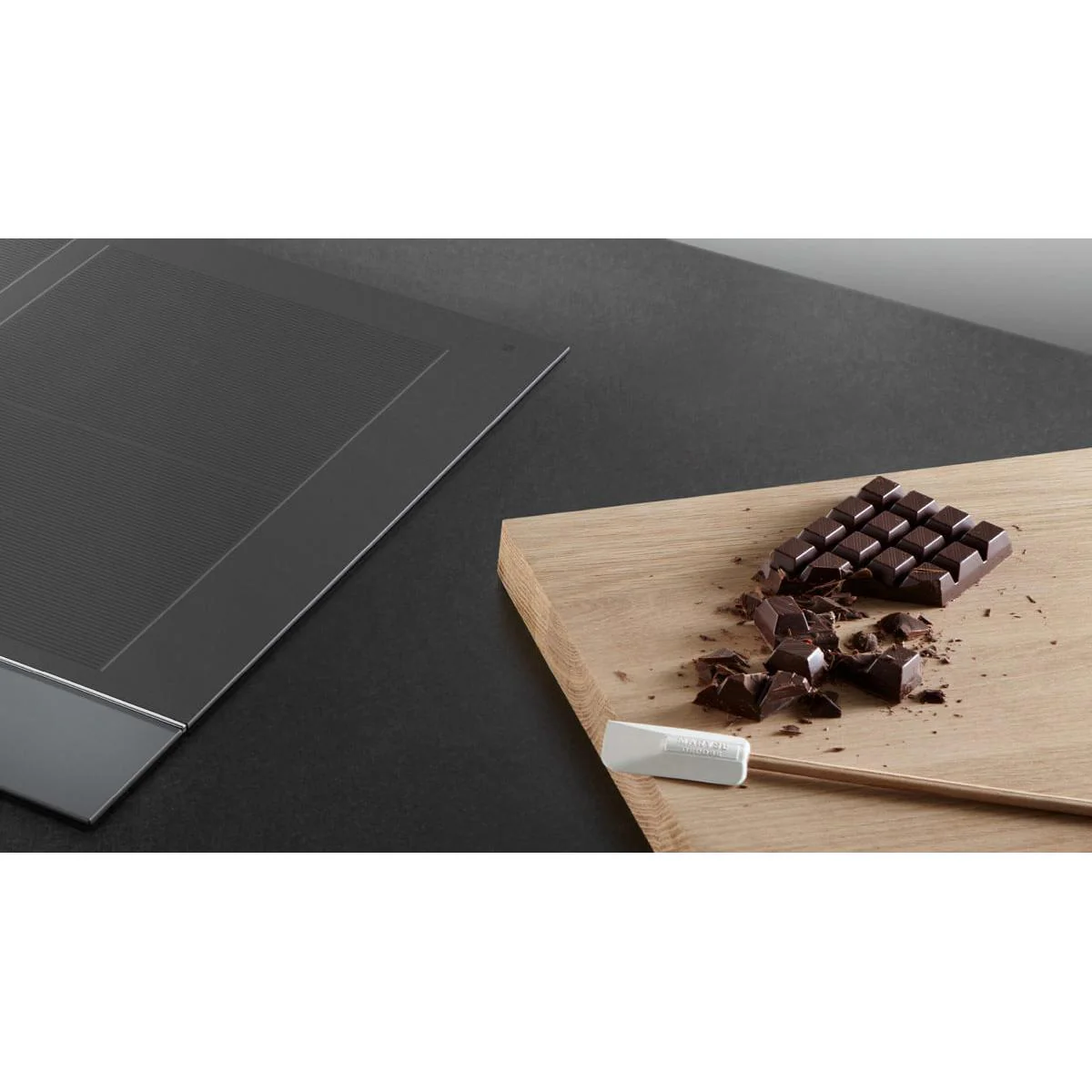 Fisher & Paykel Table de cuisson encastrée à induction de 36 po. avec ventilation intégrée CID364DTB4 - Image 4