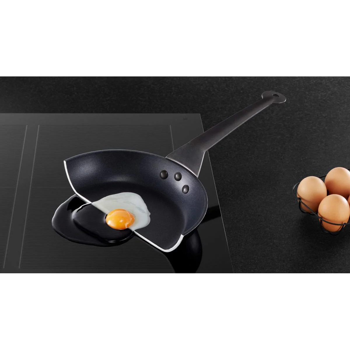 Fisher & Paykel Table de cuisson encastrée à induction de 36 po. avec ventilation intégrée CID364DTB4 - Image 7