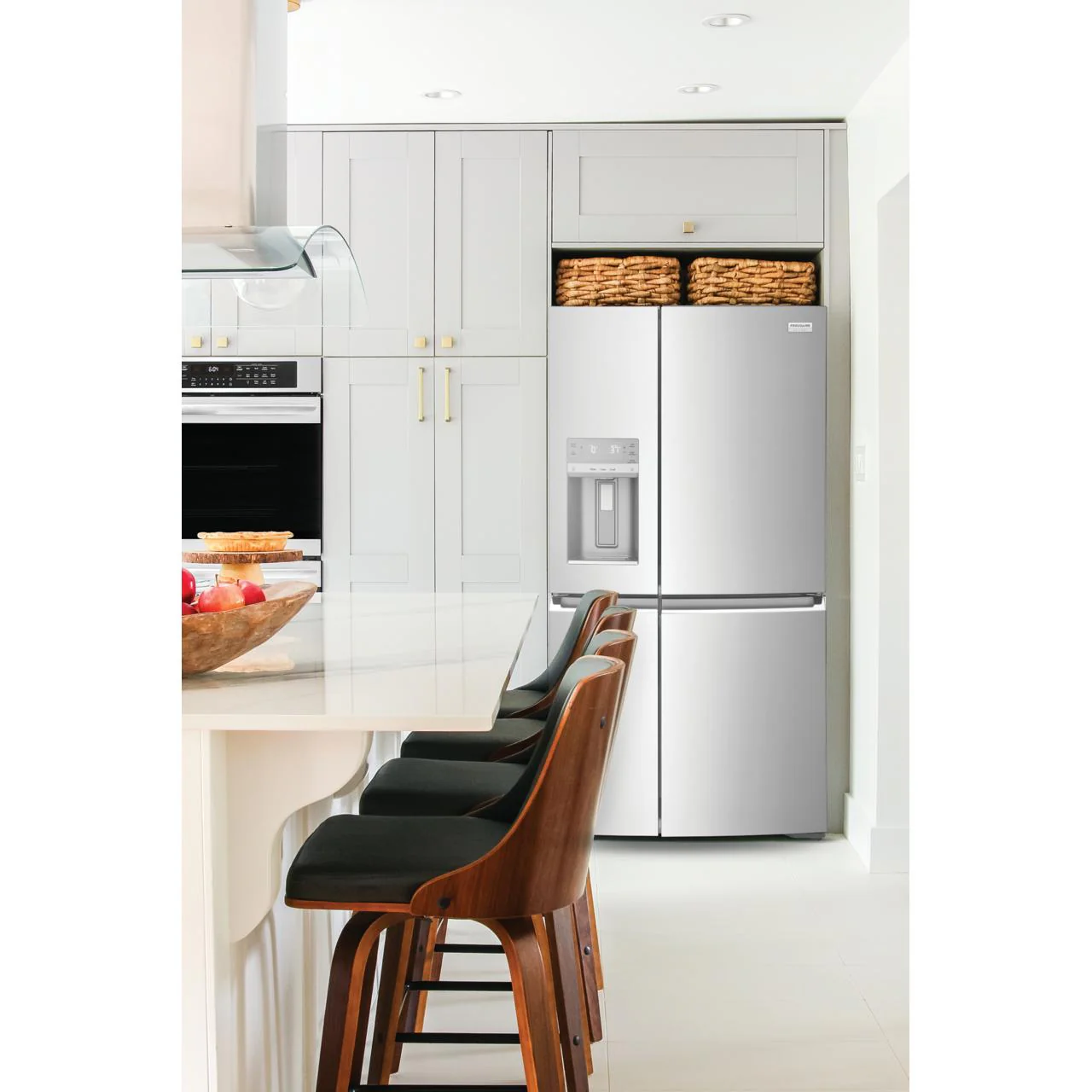 Frigidaire Gallery Réfrigérateur quatre portes avec porte à deux battants à profondeur de comptoir de 36 pouces, 21,5 pi. cu. avec machine à glaçons GRQC2255BF - Image 20