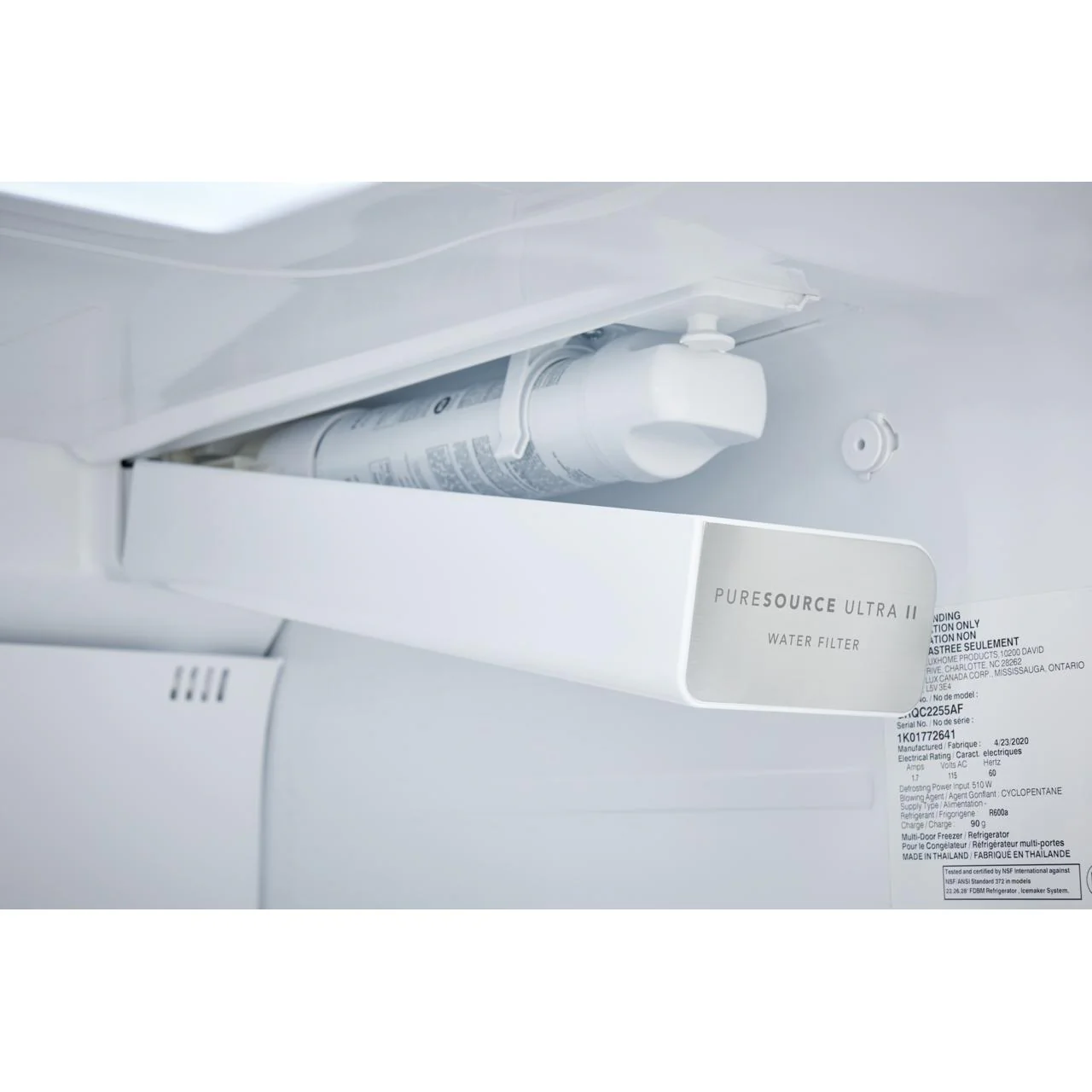 Frigidaire Gallery Réfrigérateur quatre portes avec porte à deux battants à profondeur de comptoir de 36 pouces, 21,5 pi. cu. avec machine à glaçons GRQC2255BF - Image 5