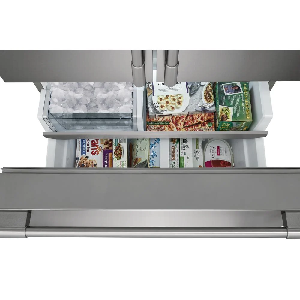 Frigidaire Professional Réfrigérateur trois portes avec porte à deux battants à profondeur de comptoir de 36 pouces, 23 pi. cu. PRFG2383AF - Image 7