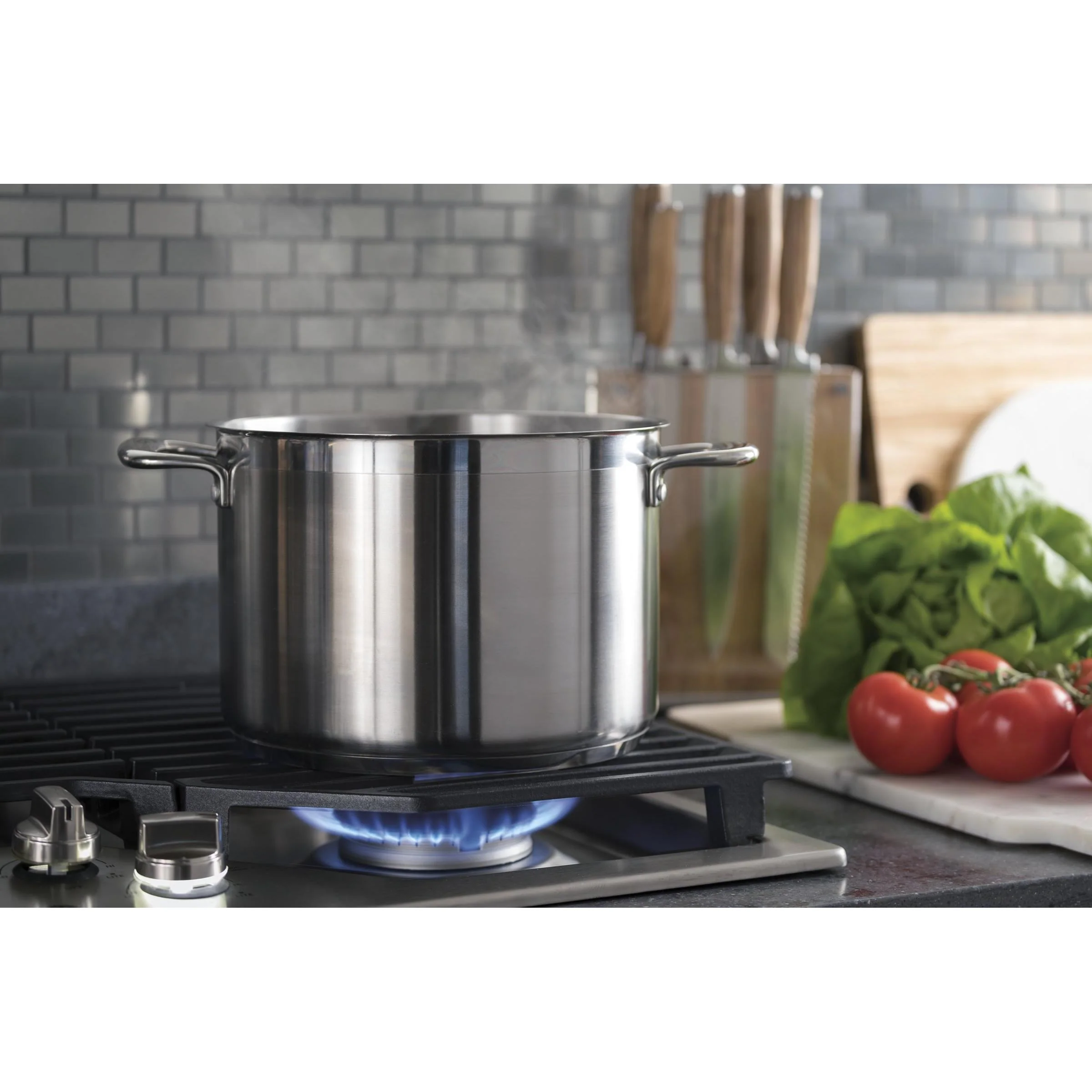 GE Profile Table de cuisson encastrée à gaz de 30 po PGP9030SLSS - Image 5