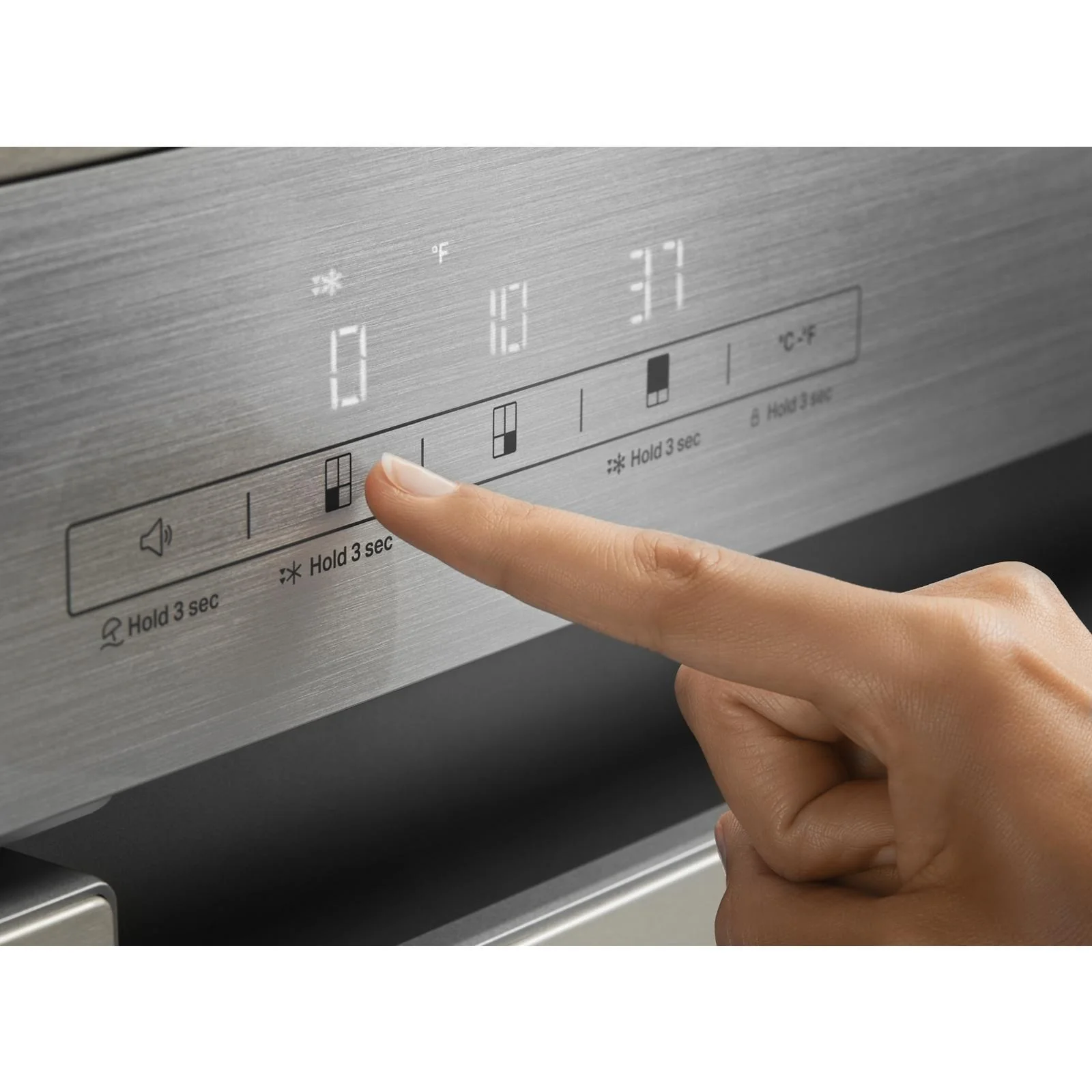 Germain Larivière Réfrigérateur quatre portes avec porte à deux battants de 36 pouces, 19,4 pi. cu. avec finition PrintShield™ KitchenAid KRQC506MPS- Vente finale- Modèle de plancher - Vendu tel quel - Image 15