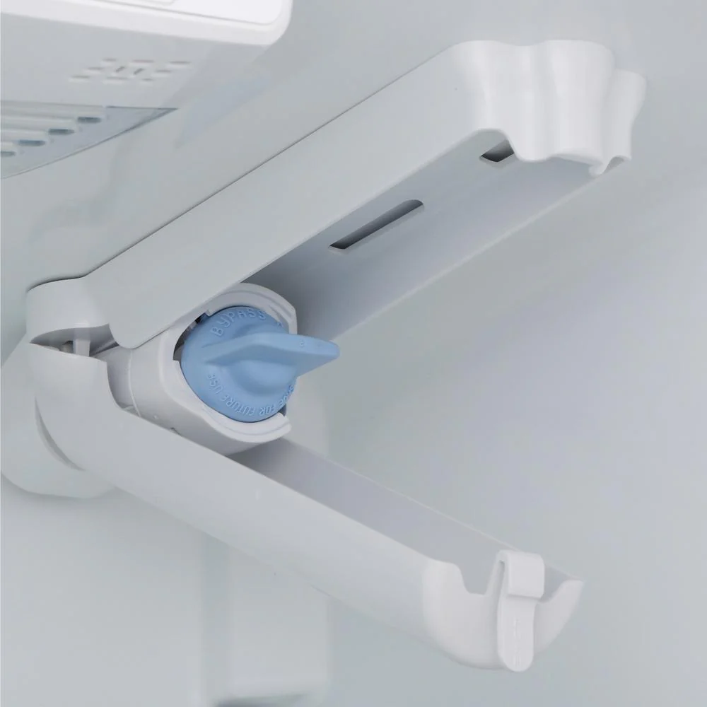 Germain Larivière Réfrigérateur trois portes avec porte à deux battants de 36 po, 20 pi cu avec distributeur d'eau interne KitchenAid KRFC300EBS-Vente finale- Boite ouverte- Vendu tel quel - Image 8