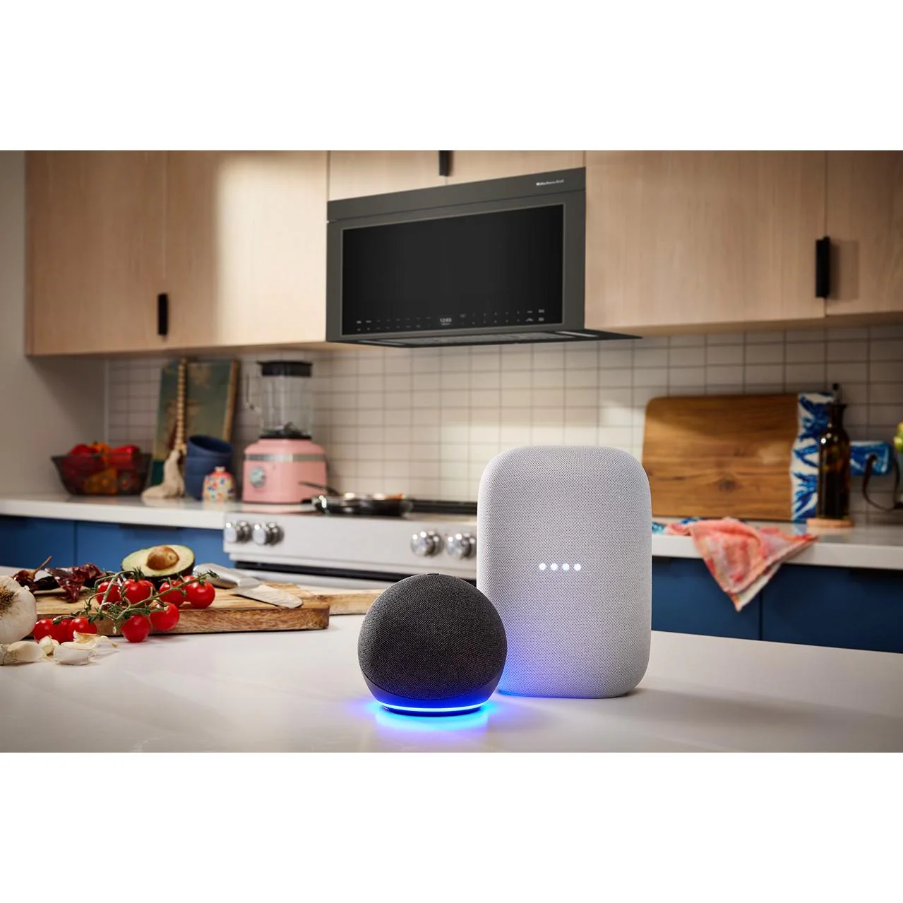 KitchenAid Four à micro-ondes à hotte intégrée de 30 pouces, 1,1 pi. cu. avec technologie Air Fry YKMMF530PPS - Image 30