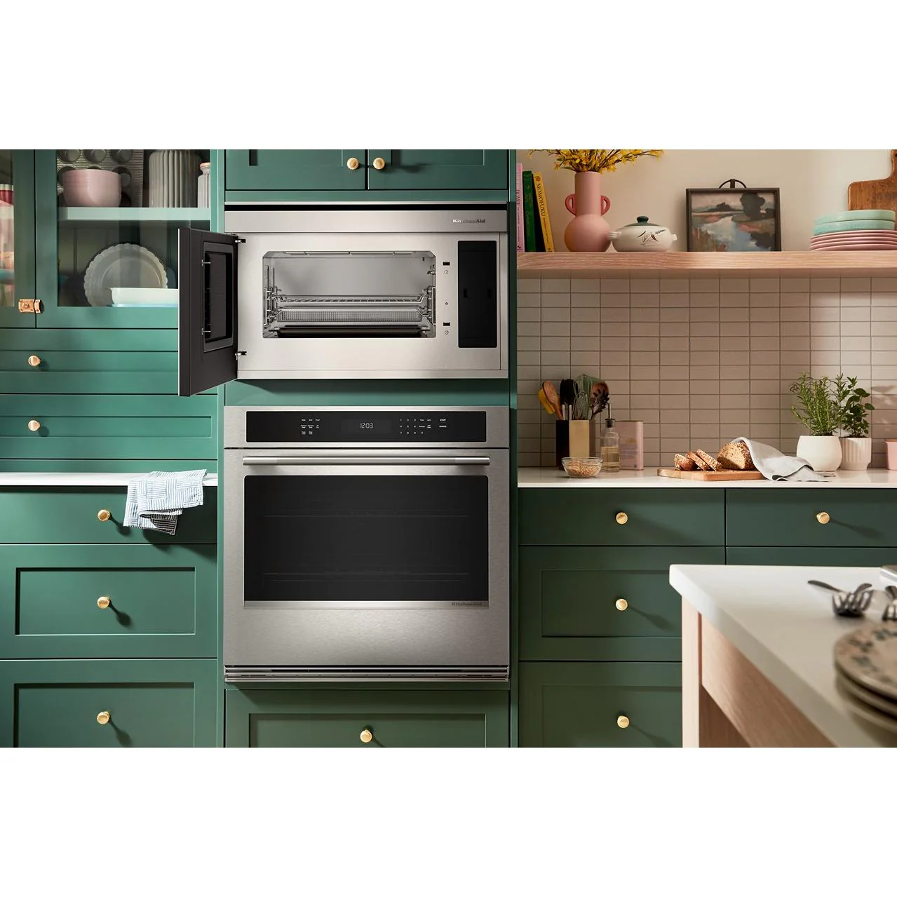 KitchenAid Four à micro-ondes encastré de 30 pouces, 1,1 pi. cu. avec mode friteuse à air YKMBT730SPS - Image 12