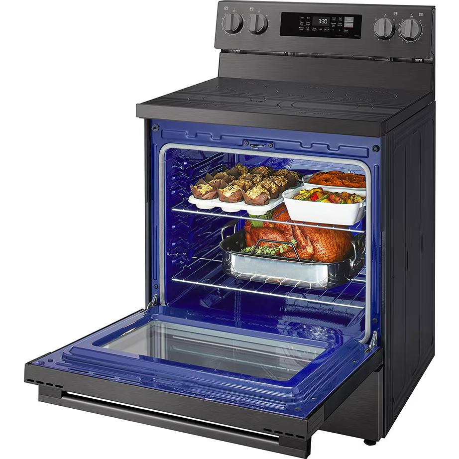 LG Cuisinière électrique intelligente de 30 pouces avec fonction Air Fry LREN6325ZE - Image 7