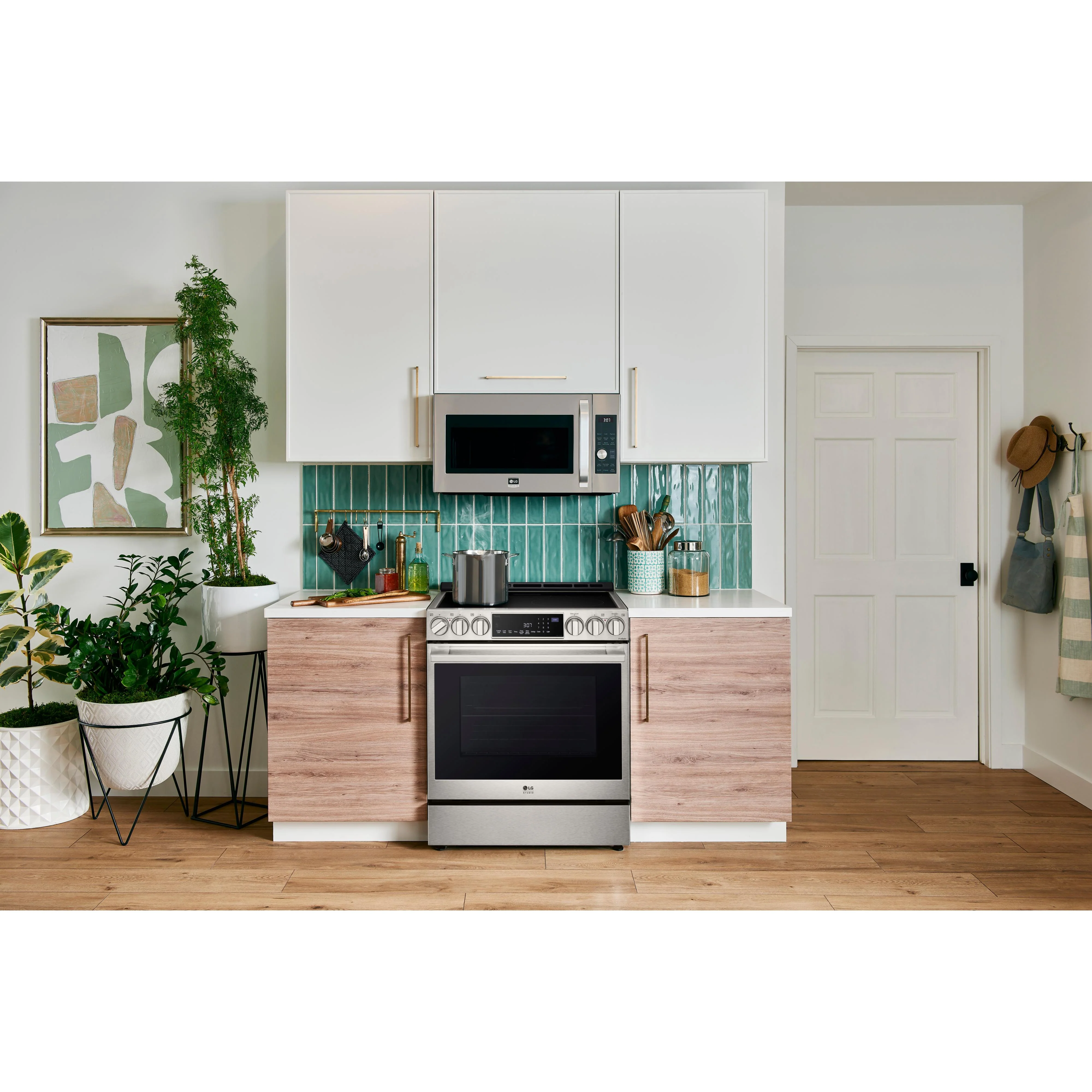 LG STUDIO Cuisinière encastrable électrique de 30 po. avec technologie ProBake Convection ™ LSES6338F - Image 17