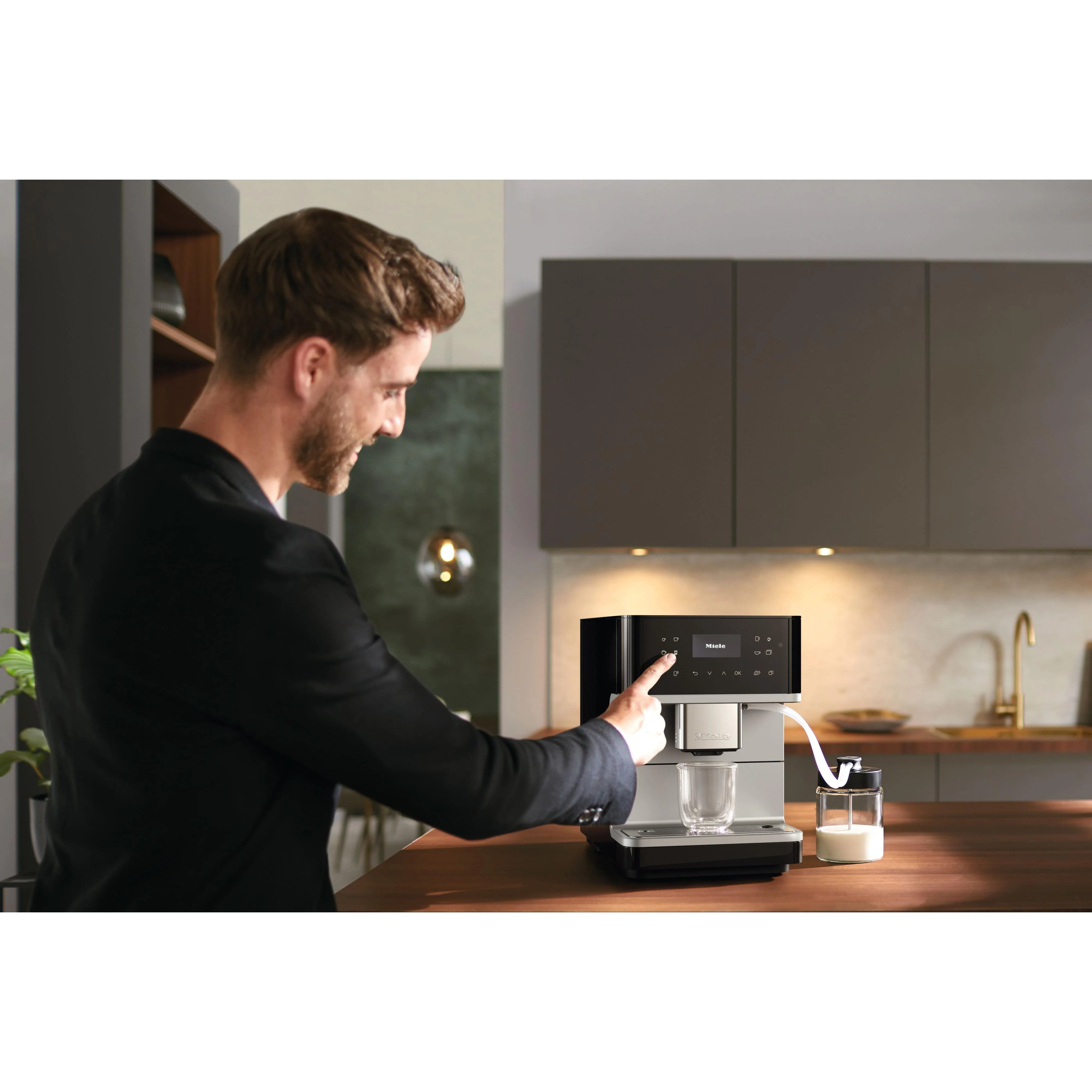 Miele Machine à café CM 6160 MilkPerfection Silver Edition - Image 6