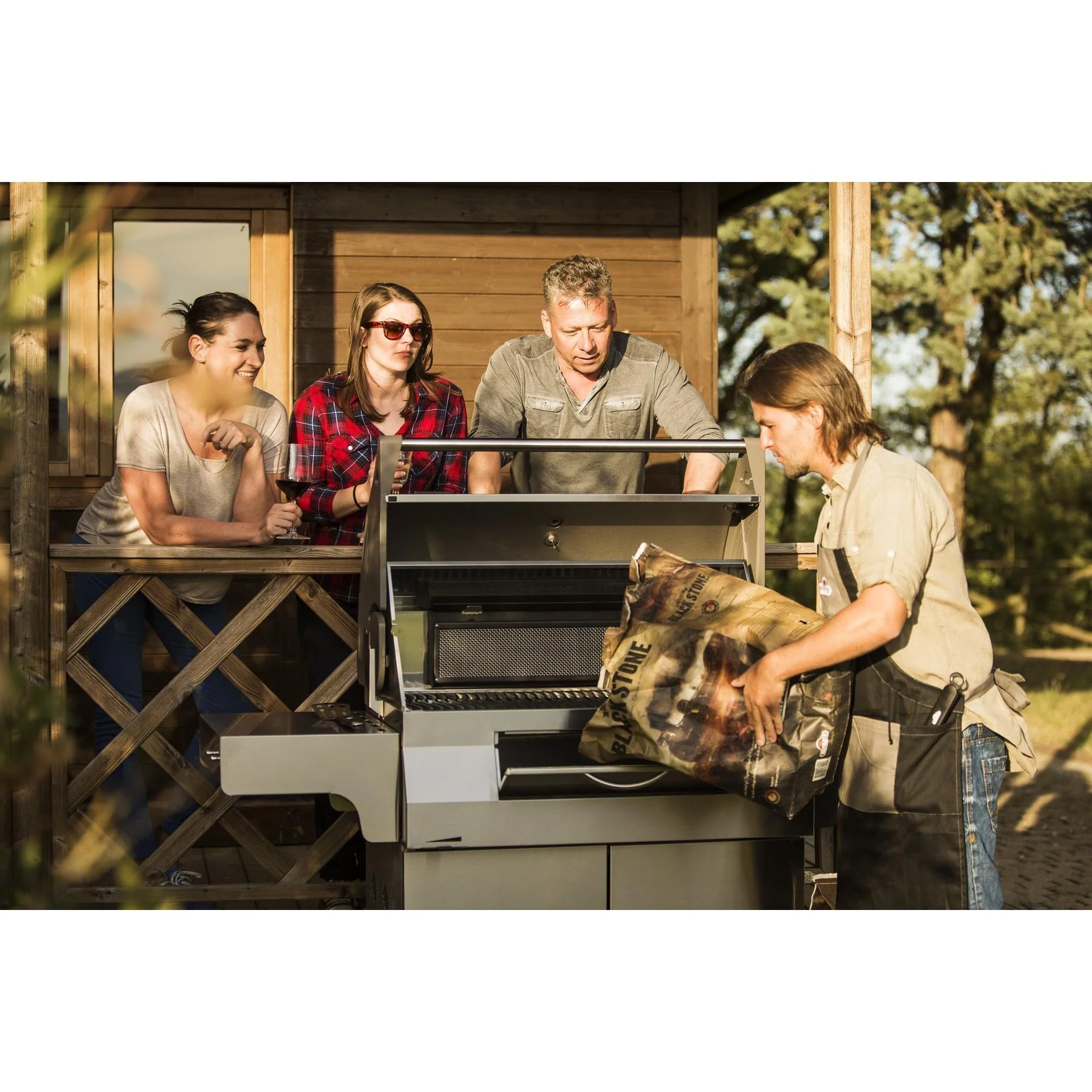 Napoleon Professional 605 barbecue au charbon PRO605CSS - Image 4