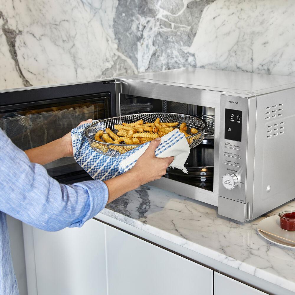 Panasonic Four à micro-ondes de comptoir de 1,2 pi cu avec convection NN-CD87KSC - Image 7