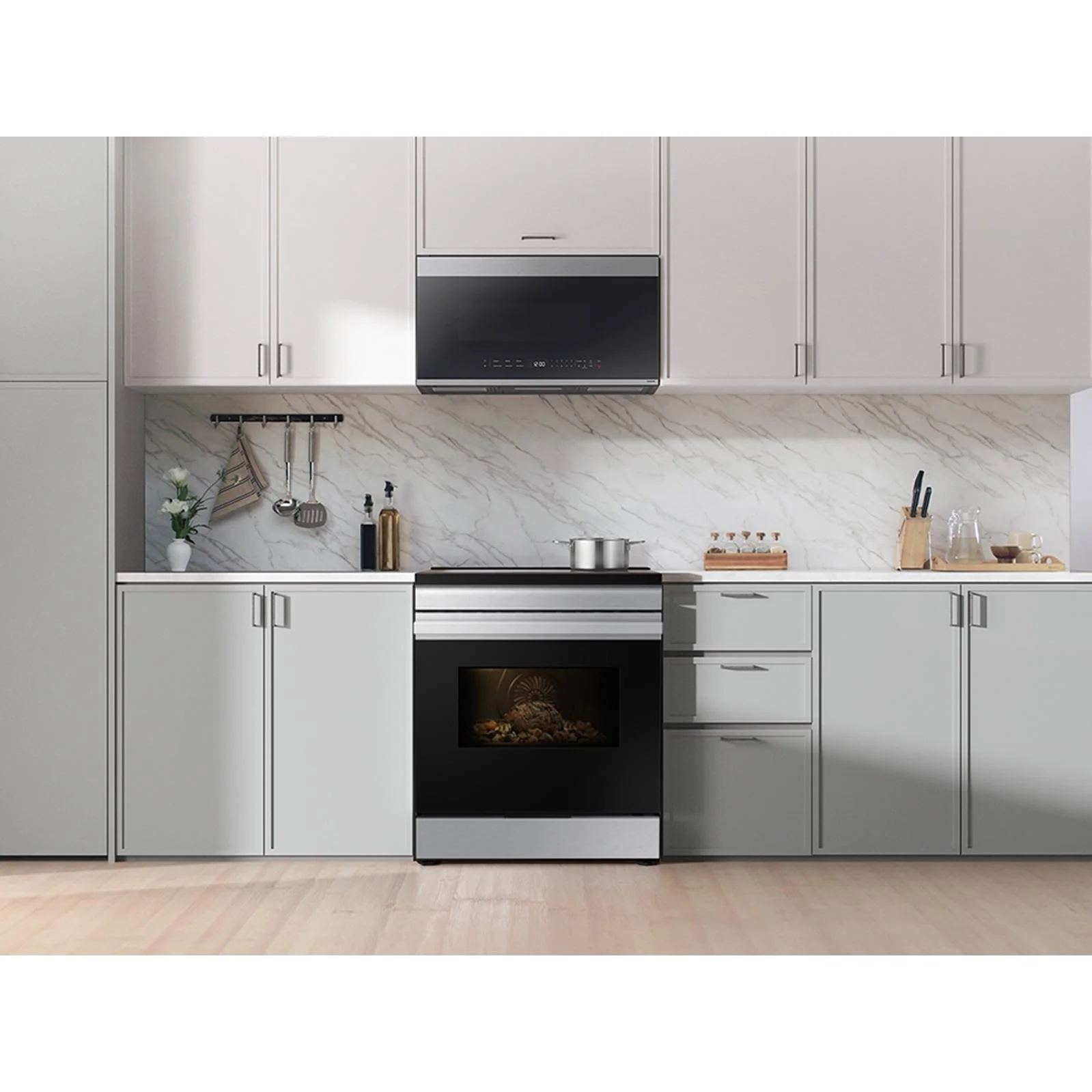 Samsung Cuisinière à induction Smart Bespoke de 6,3 pi cu NSI6DG9300SR/AC - Image 12