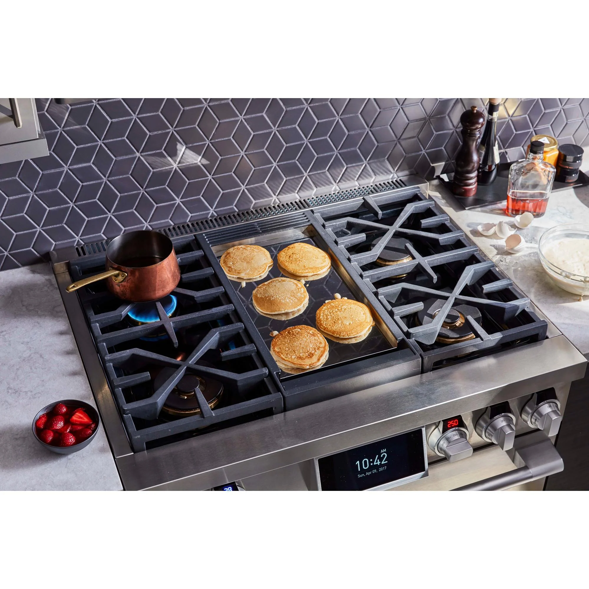 Signature Kitchen Suite Cuisinière amovible à biénergie de 36 po avec four Steam-Assist SKSDR360GS - Image 15