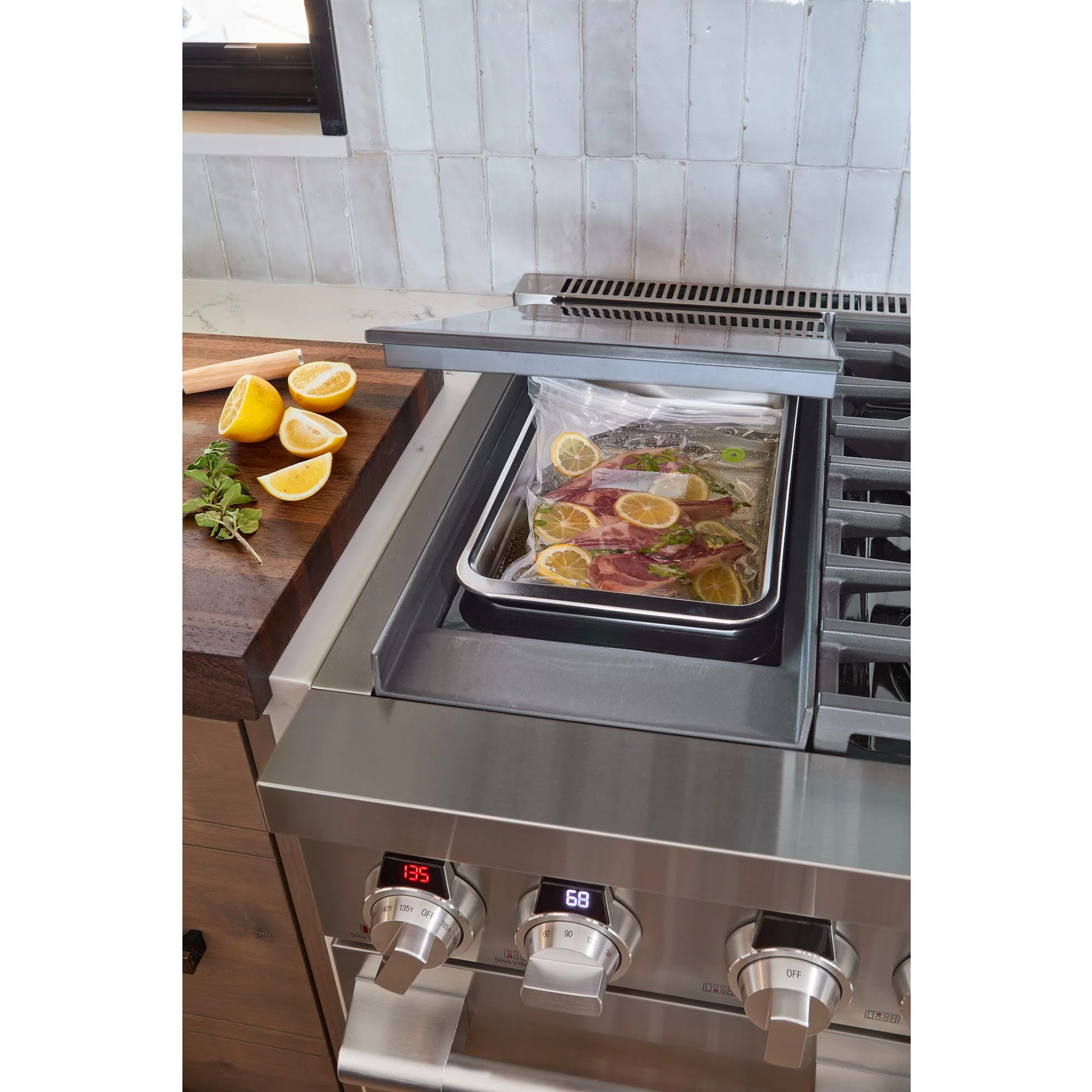 Signature Kitchen Suite Cuisinière amovible à biénergie de 48 po avec Sous Vide SKSDR480SIS - Image 15
