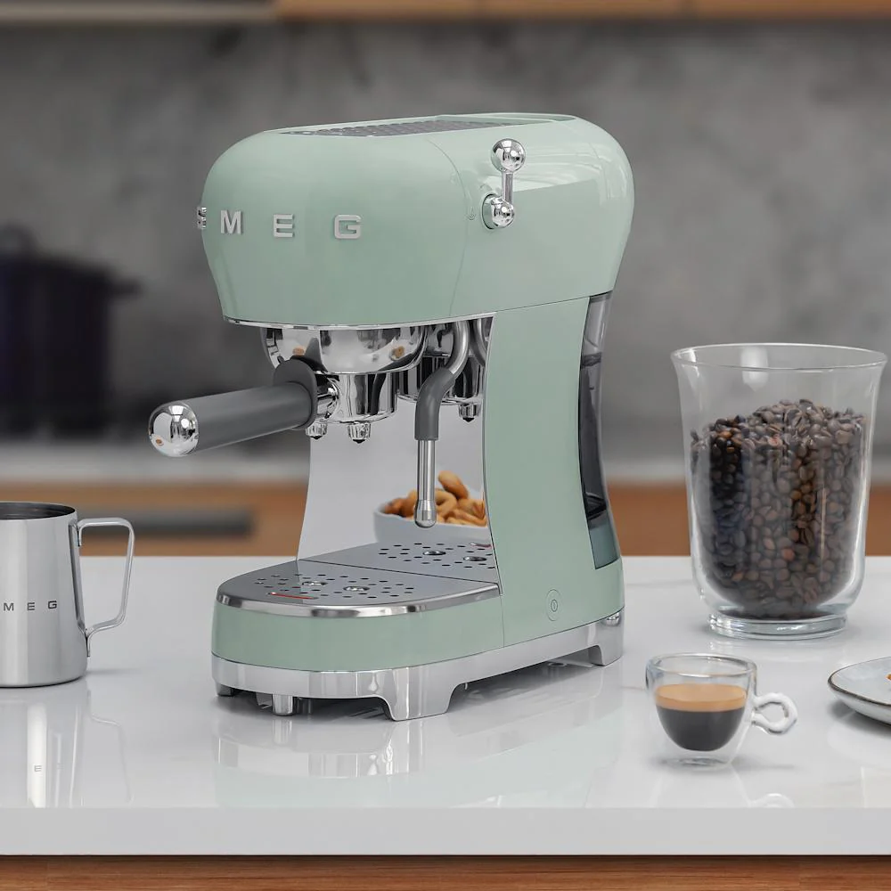 Smeg 50's Style machine espresso manuelle - Image 15