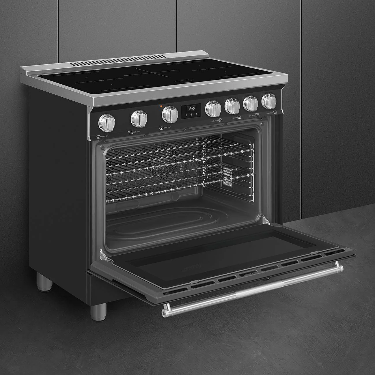 Smeg Cuisinière autoportante à induction de 36 pouces SPR36UIMAN - Image 4