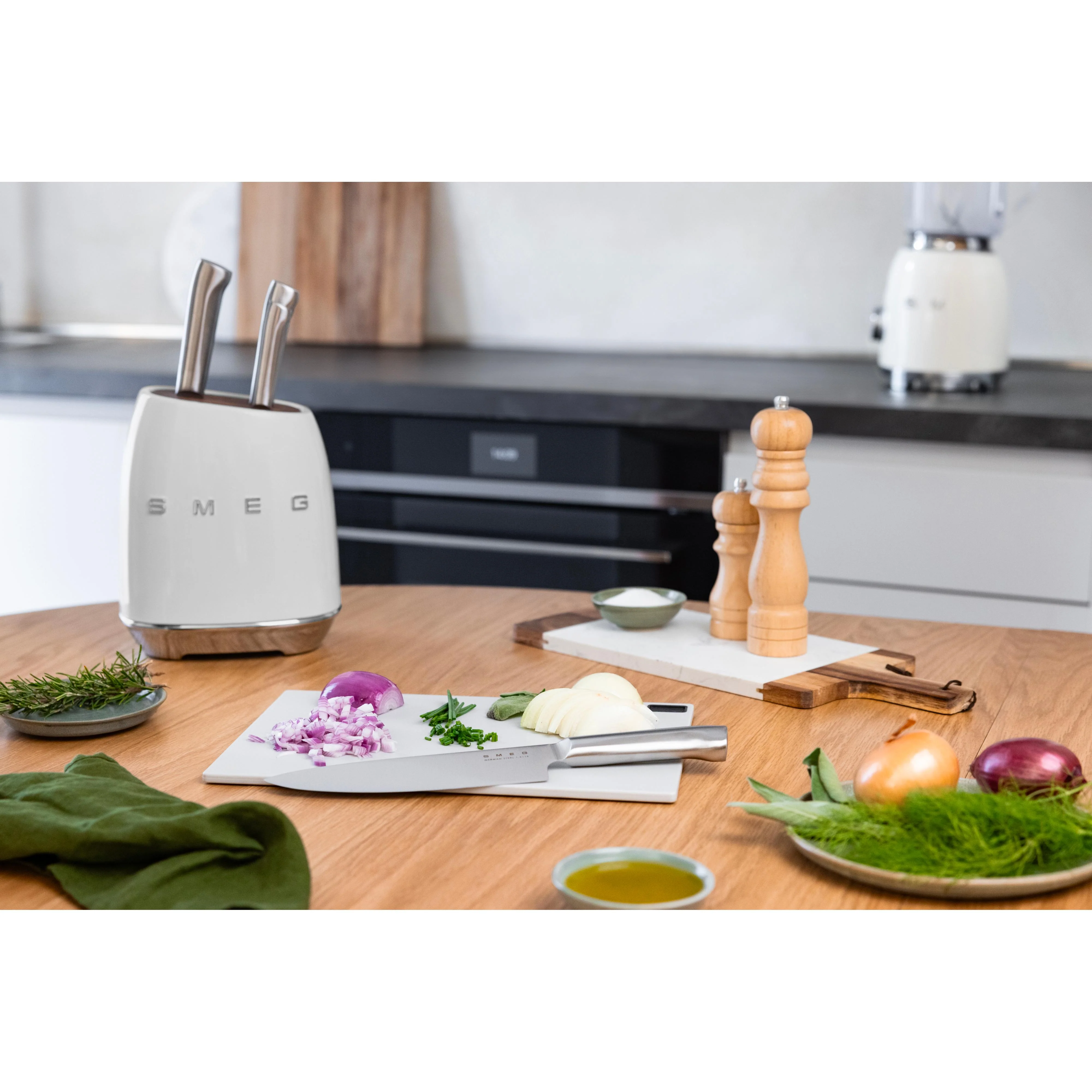 Smeg Ensemble de couteaux 7 pièces KBSF02WH - Image 10