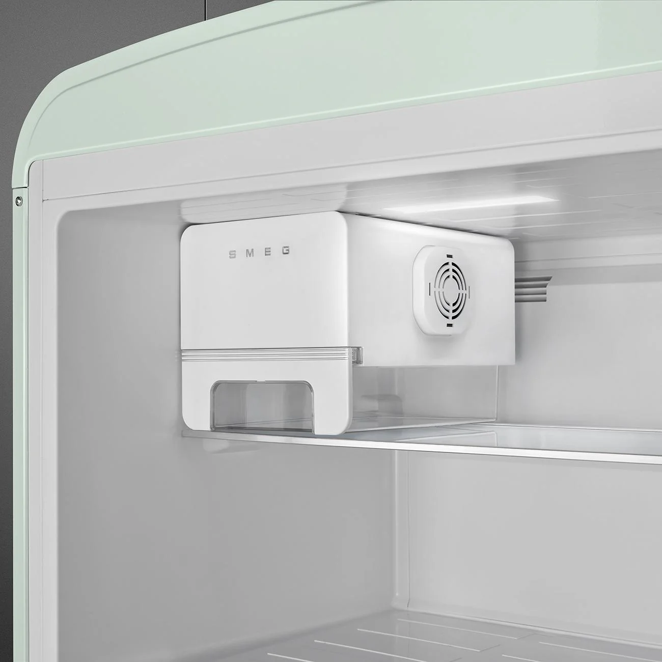 Smeg Réfrigérateur à congélateur supérieur de 19,28 pi cu - Image 29