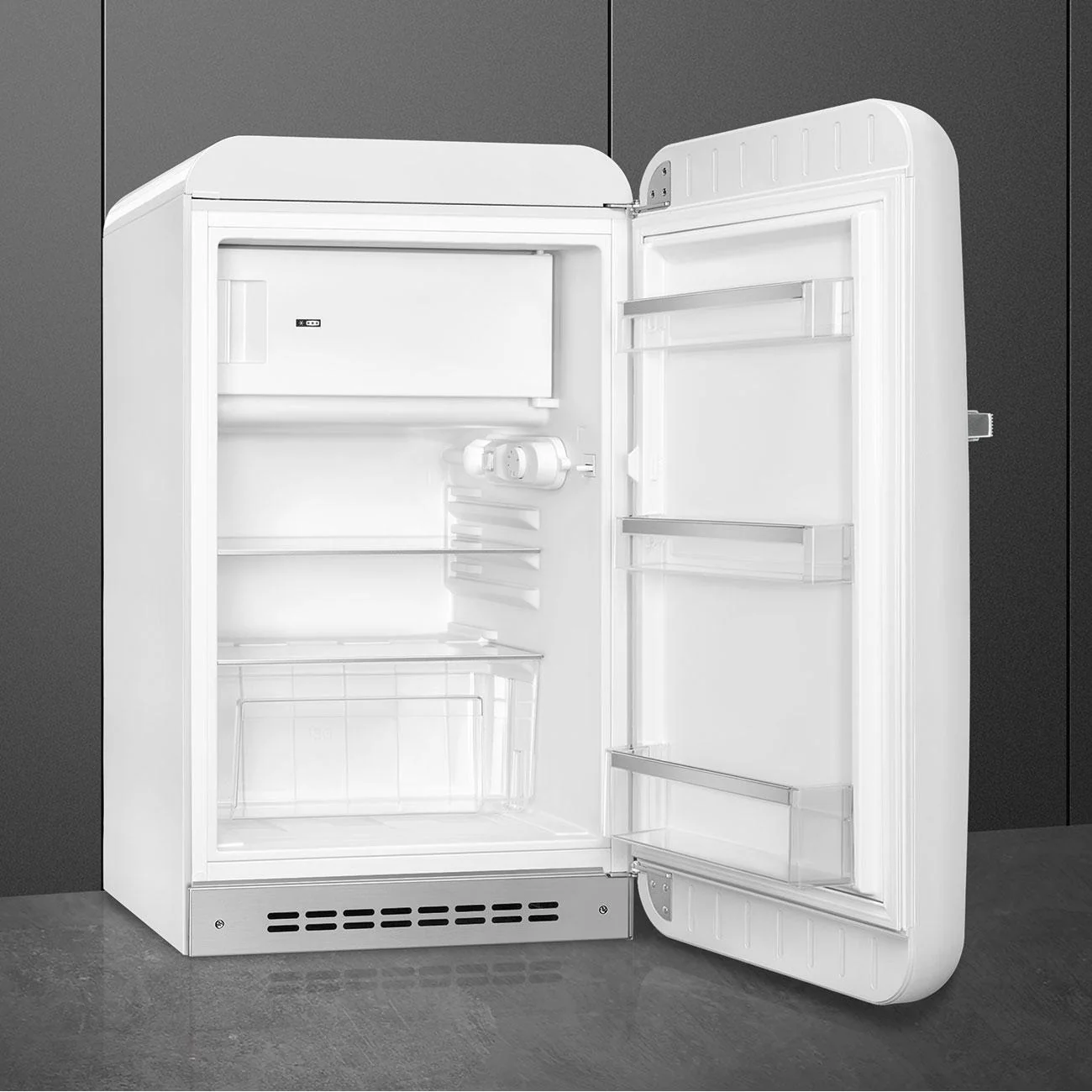 Smeg Réfrigérateur compacte de 22 po, 4.48 pi cu FAB10URWH3 - Image 5