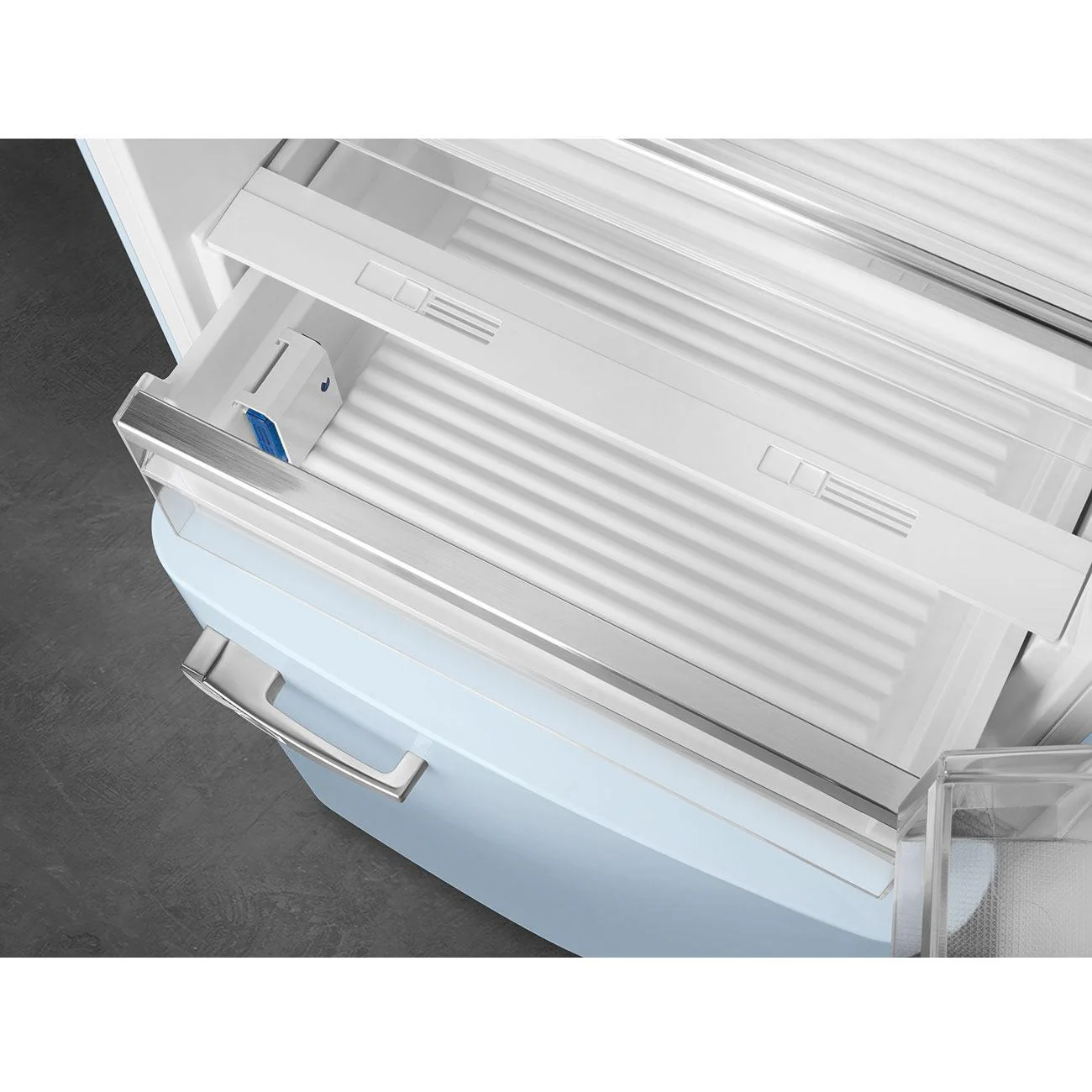 Smeg Réfrigérateur à congélateur inférieur de 28 po, 18,01 pi cu - Image 50