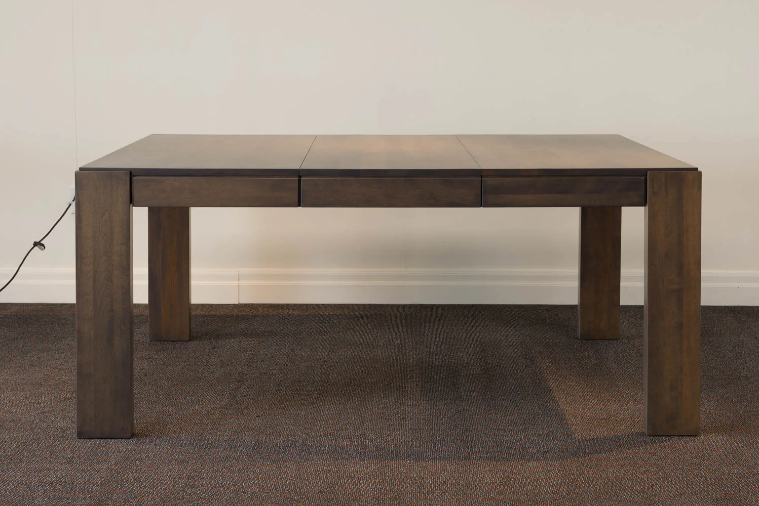 Table de Salle à manger - VENTE FINALE - MODÈLE DE PLANCHER ST-HYACINTHE - VENDU TEL QUEL - - Image 2