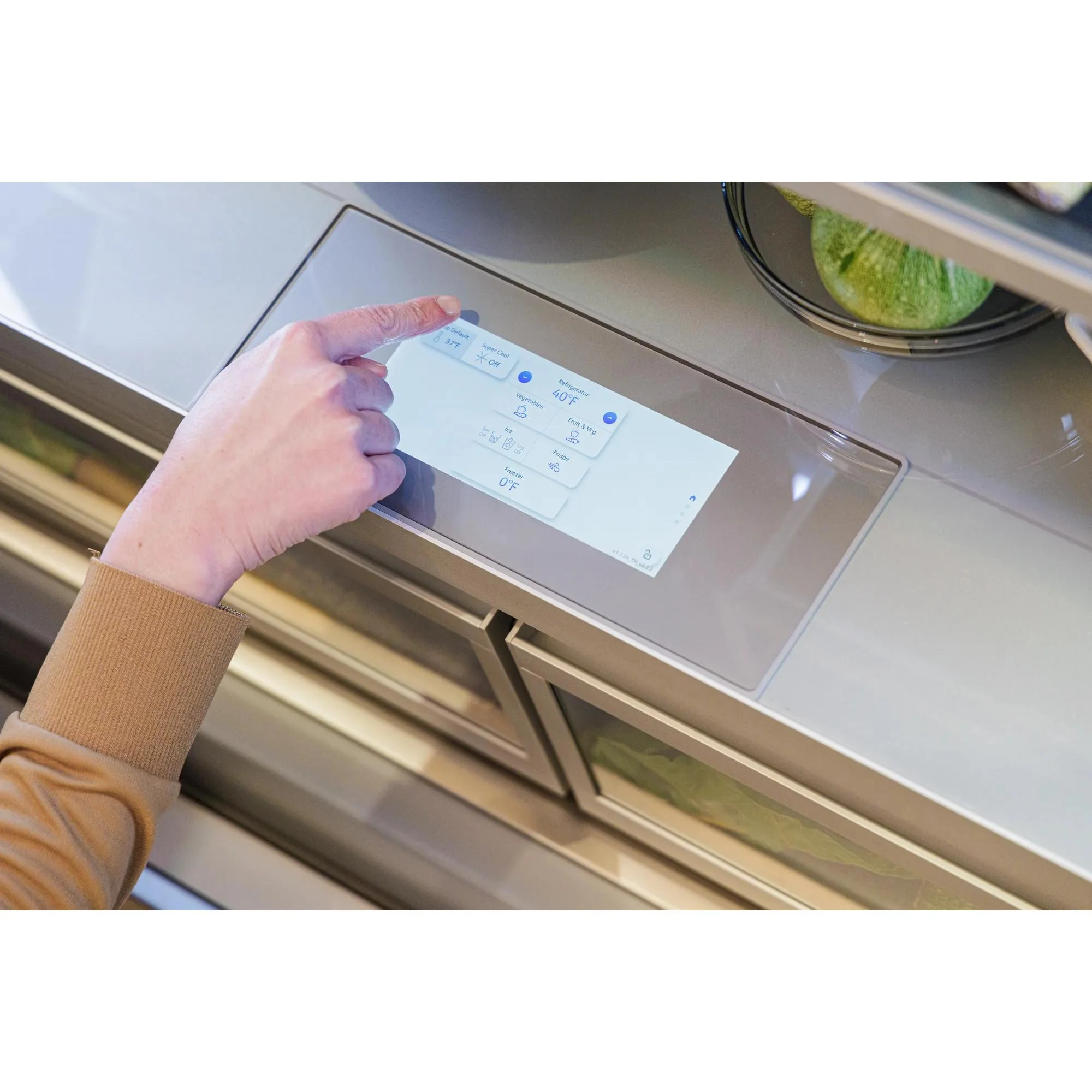 Thermador Réfrigérateur quatre portes avec porte à deux battants intégré de 42 pouces, 23,1 pi. cu. avec Home Connect T42BT120NS - Image 3