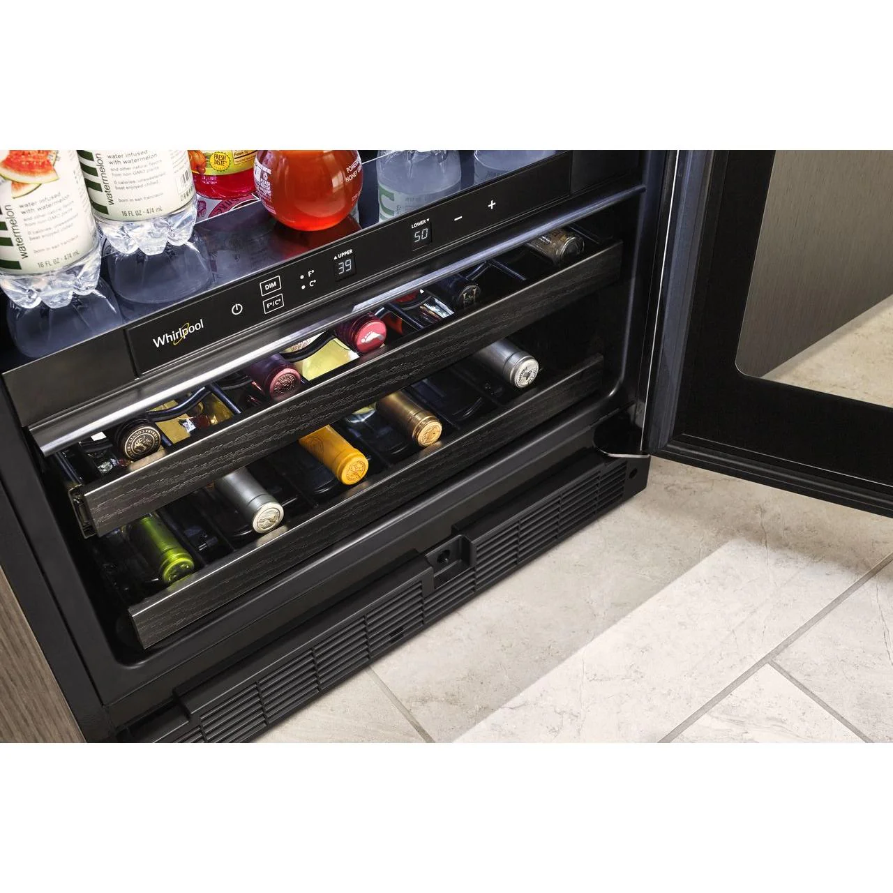 Whirlpool Centre de breuvages sous le comptoir de 5,2 pi. cu. WUB35X24HZ - Image 9