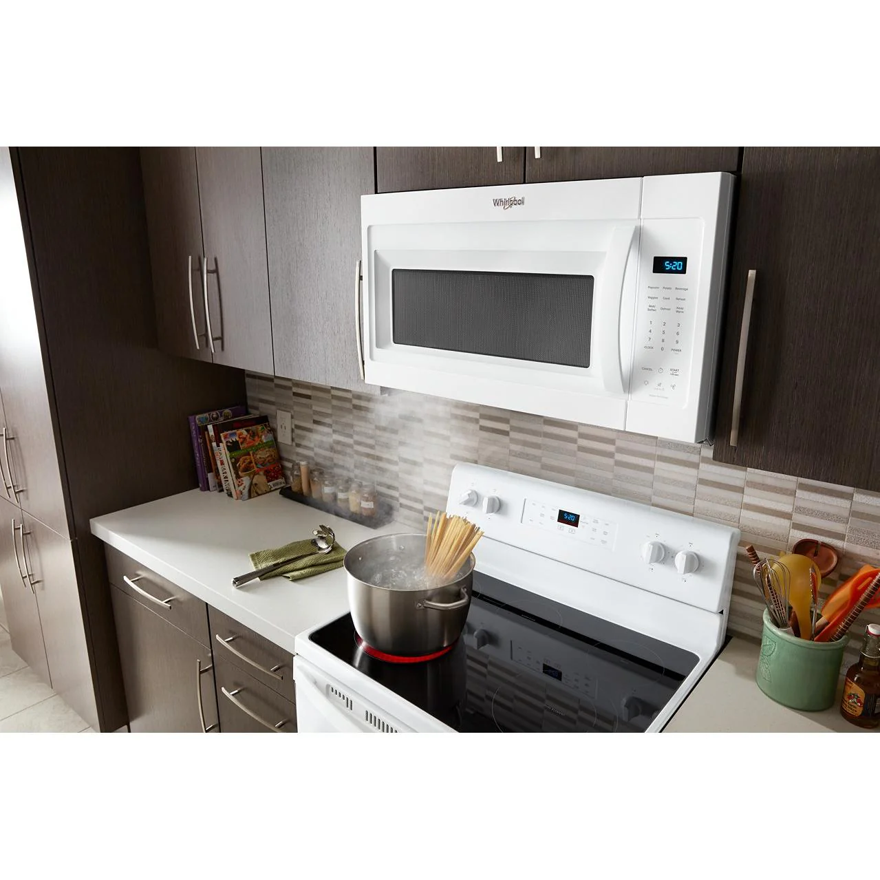 Whirlpool Four à micro-ondes à hotte intégrée YWMMS3230SB - Image 14