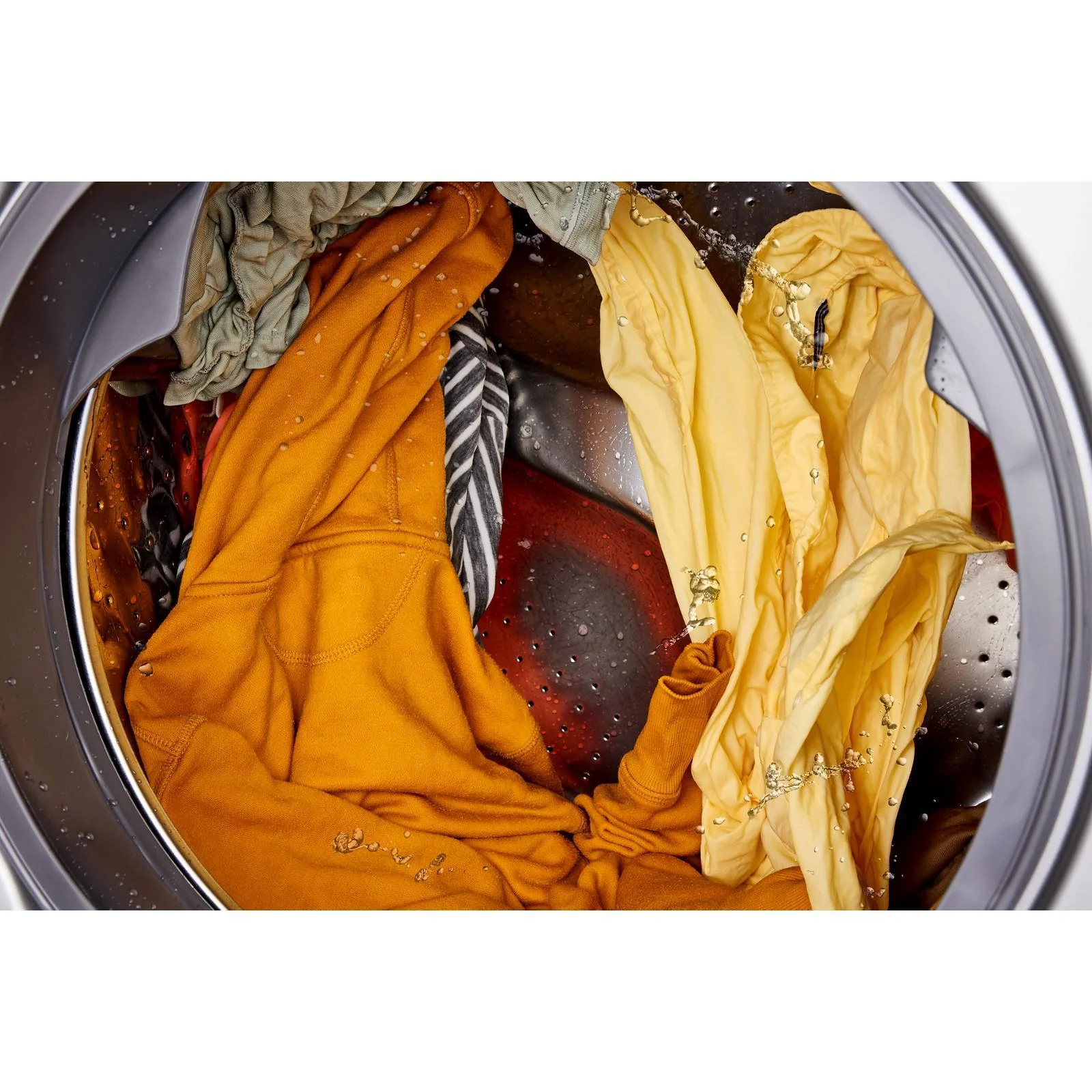 Whirlpool Laveuse à chargement frontal de 5,8 pi cu avec système de ventilation FreshFlow™ - Image 6