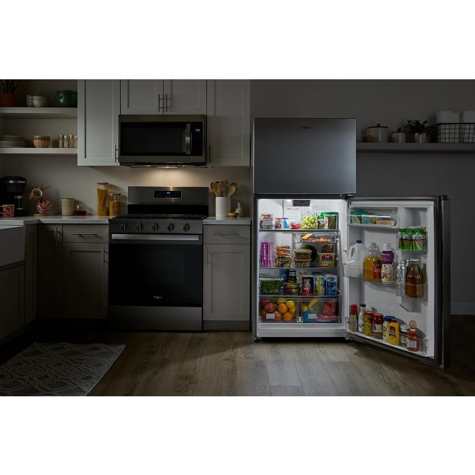Whirlpool Réfrigérateur à congélateur supérieur de 29,5 po et 19 pi³ avec refroidissement à couverture totale WRTX5419SB - Image 40